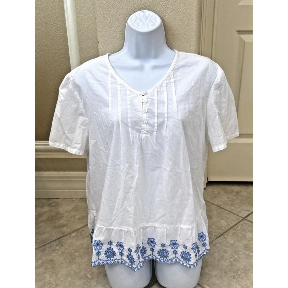 Country Store Blouse Sz L White Embroidered Floral Peated Button Peplum Boho Top